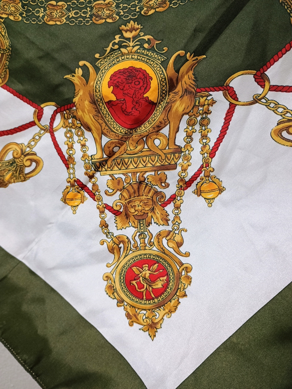Hermes Green, White & Gold Silk Scarf with Ornate Medallion Design - Vintage - Picture 4 of 10
